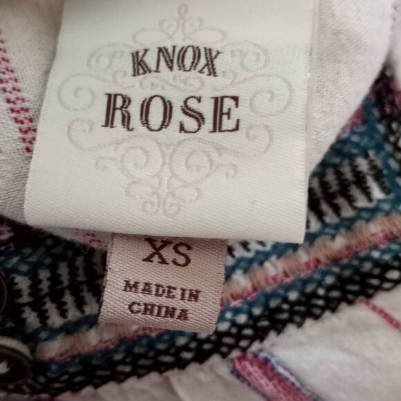 KNOX ROSE FLUTTER SLEEVE BOHO-INSPIRED TOP CREAM, RED, & BLUE SZ.XS GUC - Picture 4 of 6